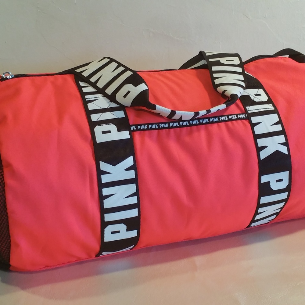 PINK Victorias Secret duffel bag